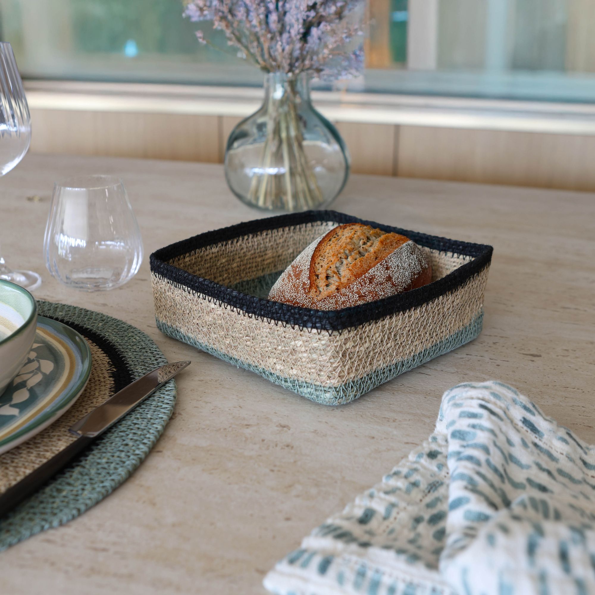 Panier carré en jonc de mer naturel et vert 18cm DUNE