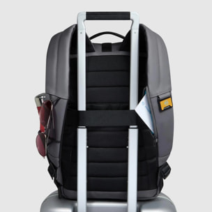 Piquadro Zaino porta pc e iPad® resistente all'acqua con protezioni antiurto e RFID