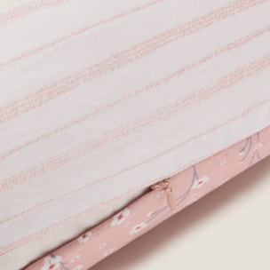 Funda cojín algodón satén flores Muna color rosa