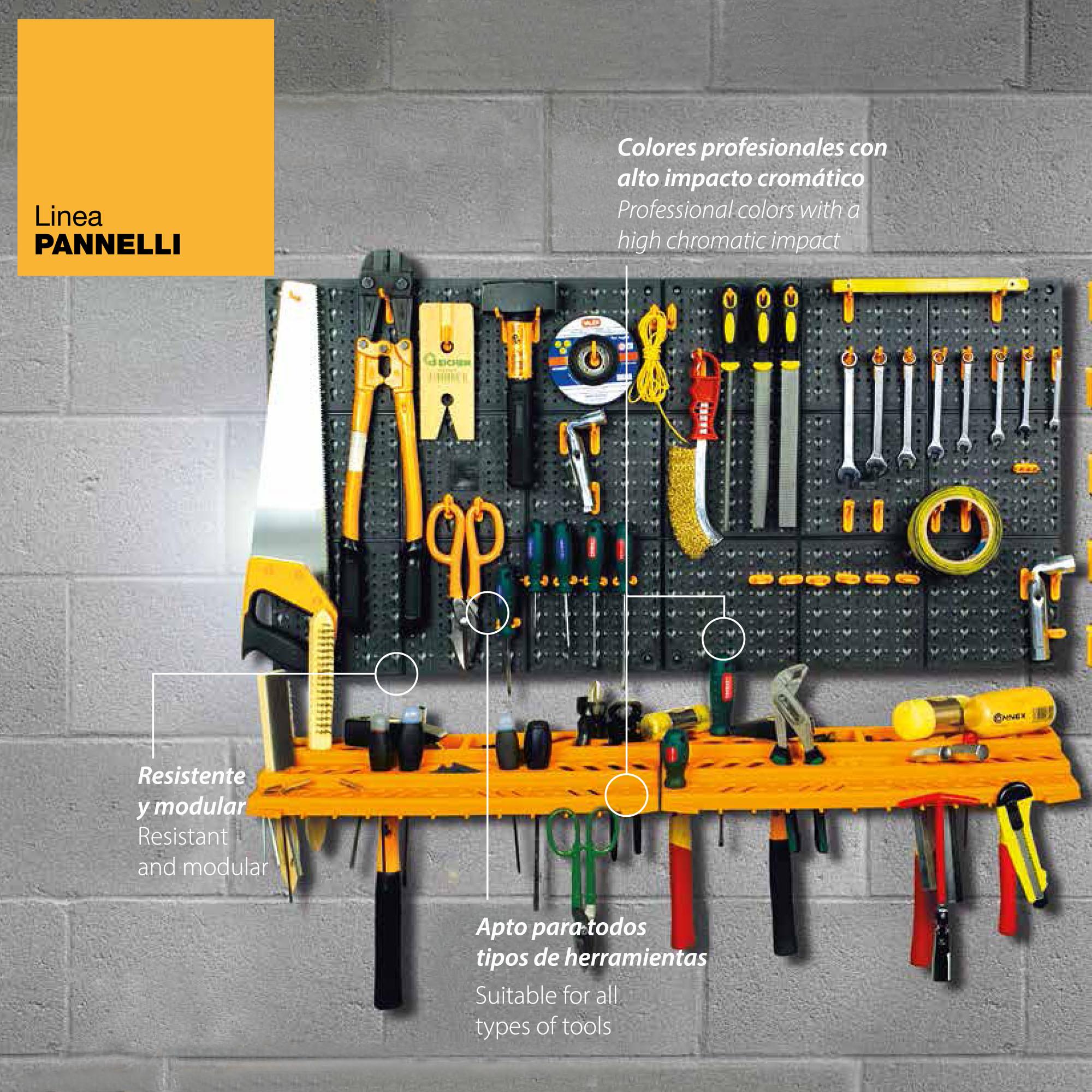 Panel con 6 contenedores + rejilla portaherramientas, Artplast