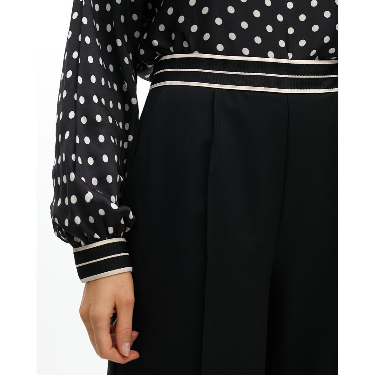 Pantaloni Dritti Bicolore con Fascia Elastica