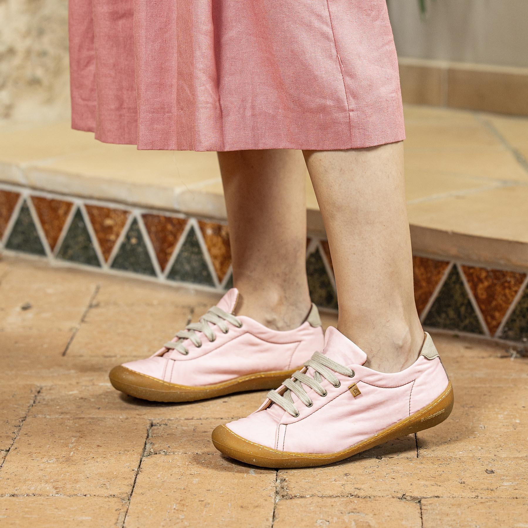 Zapatos N5767A WASHED NYLON CREAM/PAWIKAN color Cream