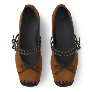 Bailarina plana Gina en serraje con cierre de hebilla