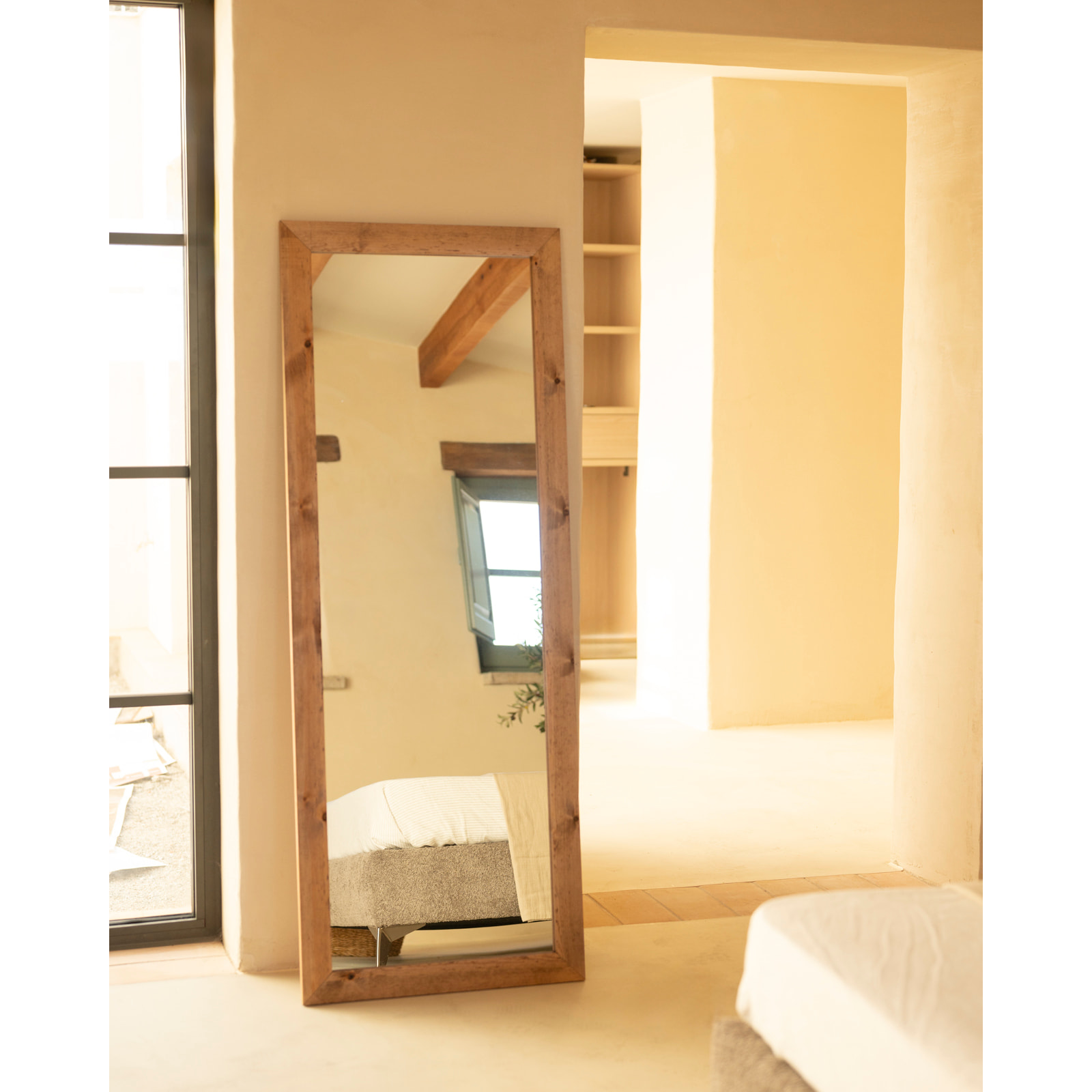 Espejo rectangular de madera de pino en tono natural de 60x160cm Alto: 160 Largo: 60 Ancho: 2