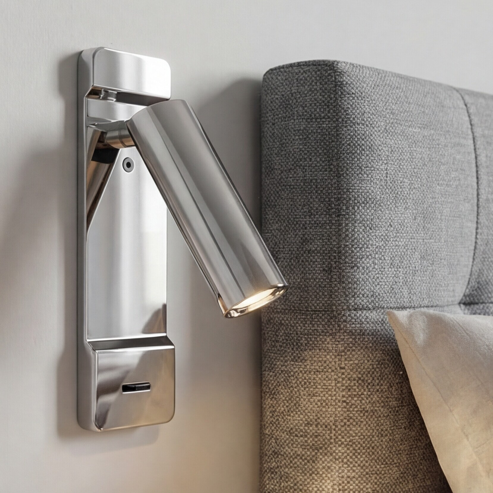 LEDS C4 Luz De Lectura Lire Switch LED 2.2W 2700K Cromo 125Lm