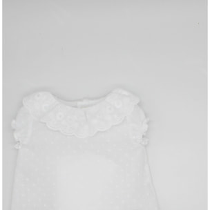 BLUSA PLUMETI MANGA CORTA Y CUELLO TIRA BORDADA