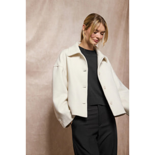 Abrigo corto Lita beige abotonado y detalles Polo Club