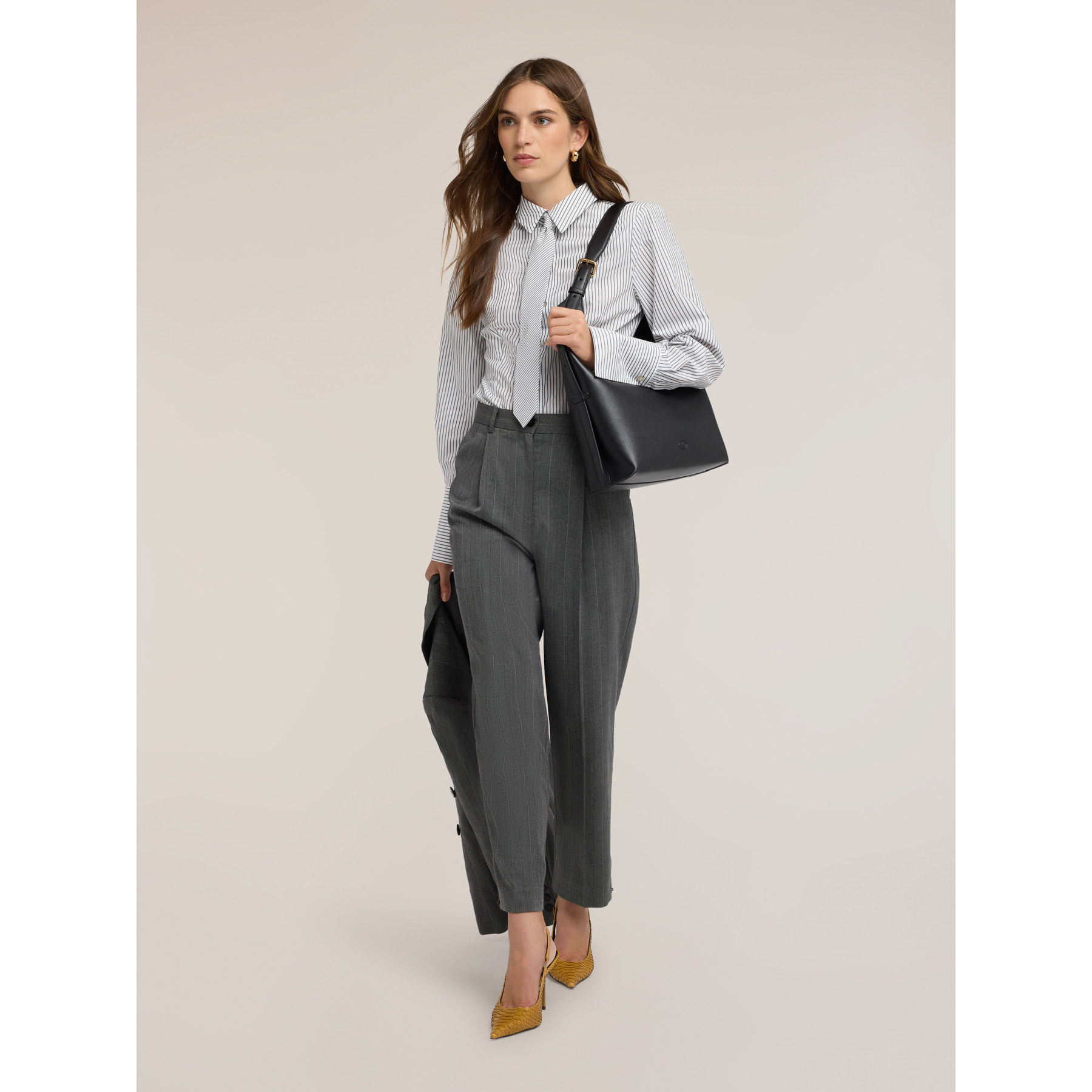 Motivi - Camicia in popeline a righe con cravattino - Bianco
