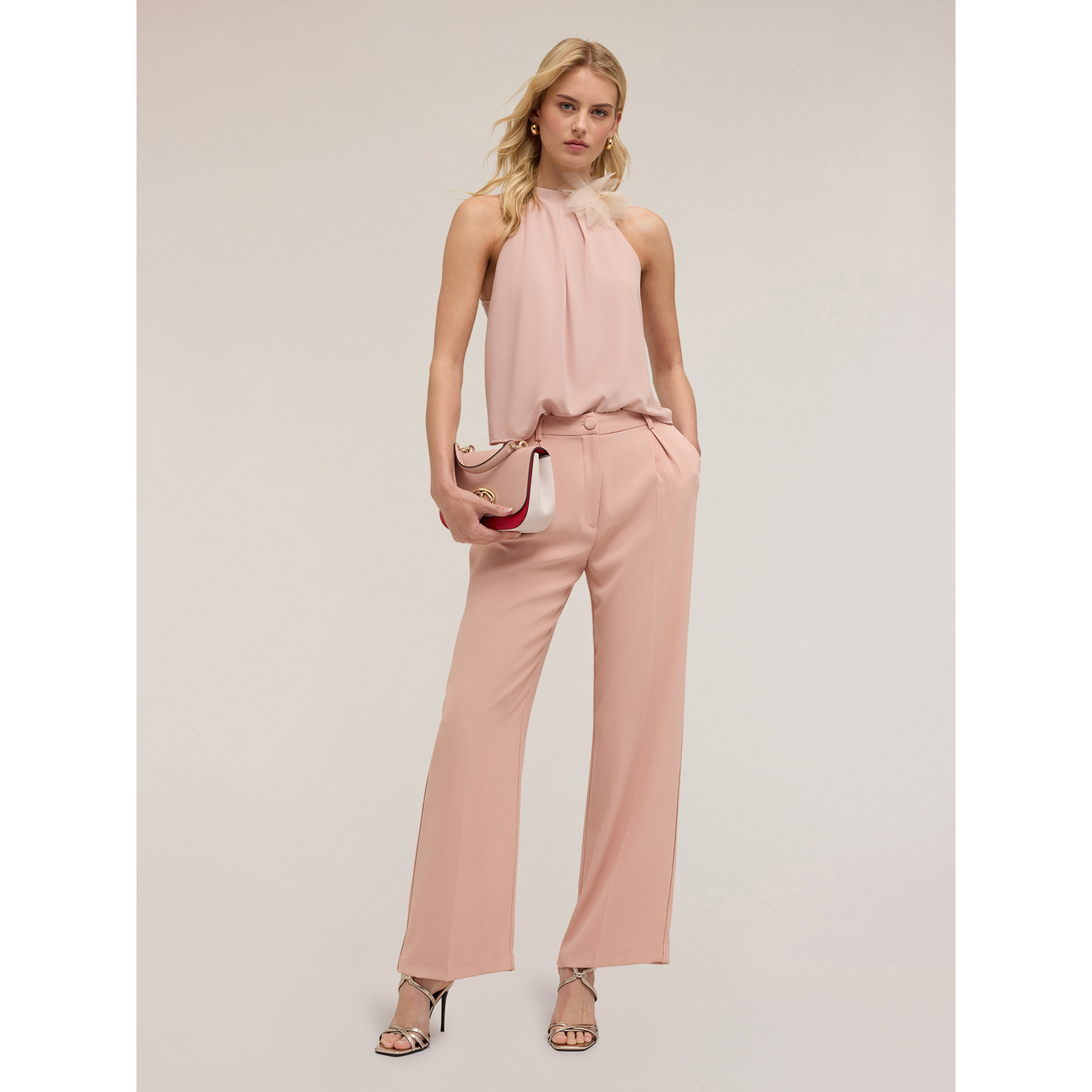 Motivi - Top halter con fiore in chiffon - Rosa cipria