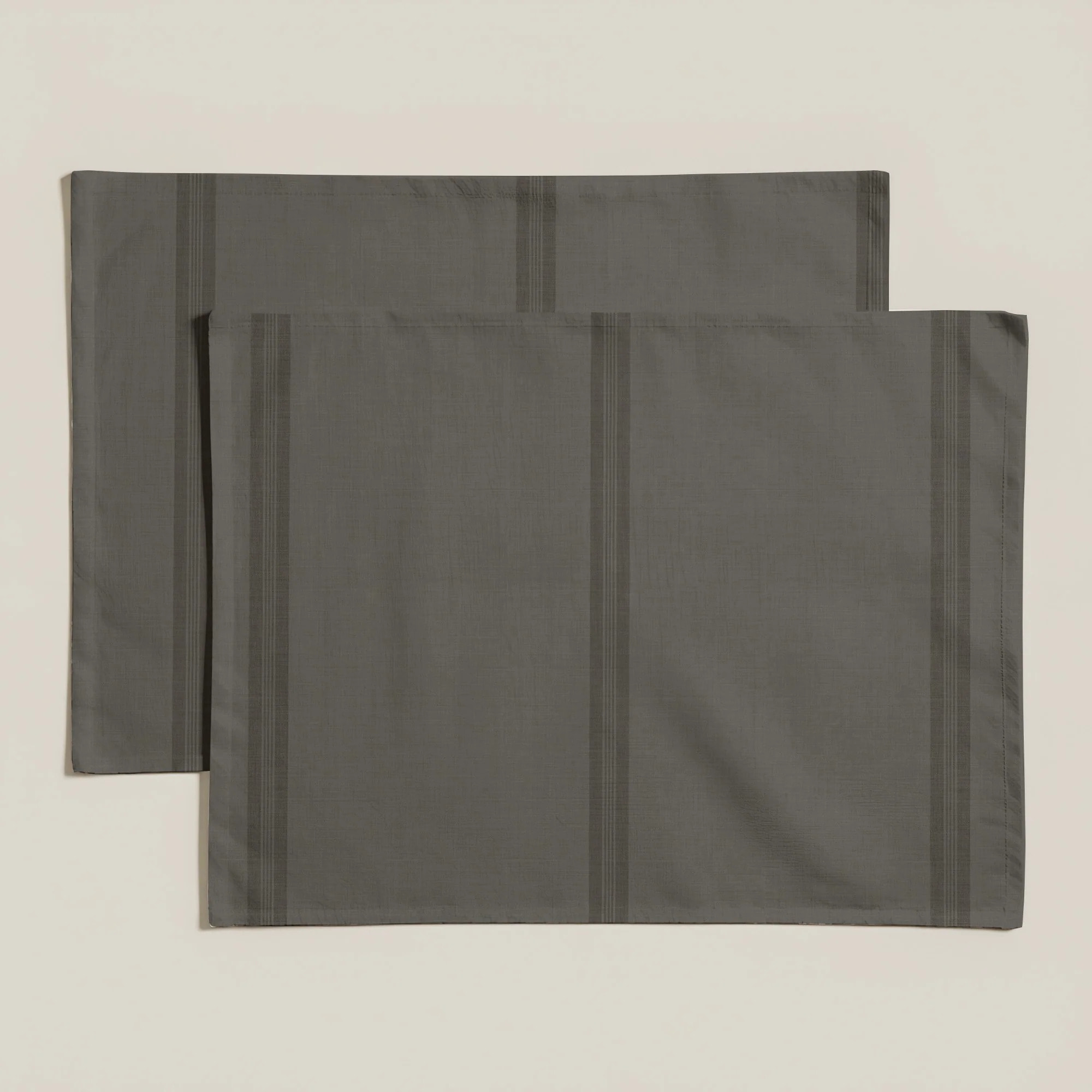 Lot de 2 sets de table anti-taches Nua Marron foncé