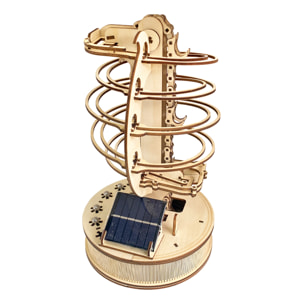 Maqueta de Madera 3D, con movimiento mecánico diseño de Pista de bolas en orbita con panel Solar.