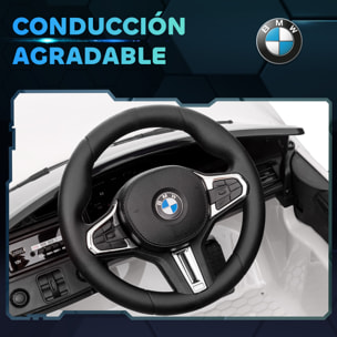 Coche Eléctrico para Niños, BMW M4, Coche de Batería 12V, con Mando a Distancia 2,4 G, Ruedas Traseras con Suspensión, Faros LED, Música, USB, Motor Doble, Blanco