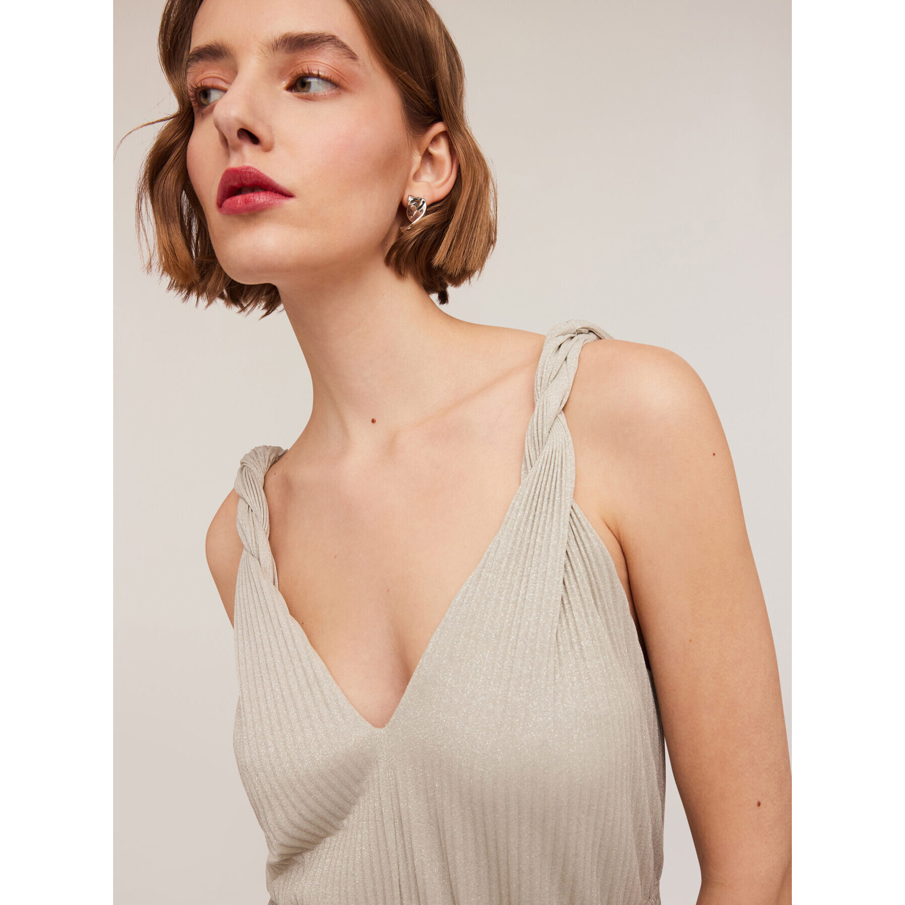 Motivi - Vestido largo plisado en tejido de punto lúrex - Gris
