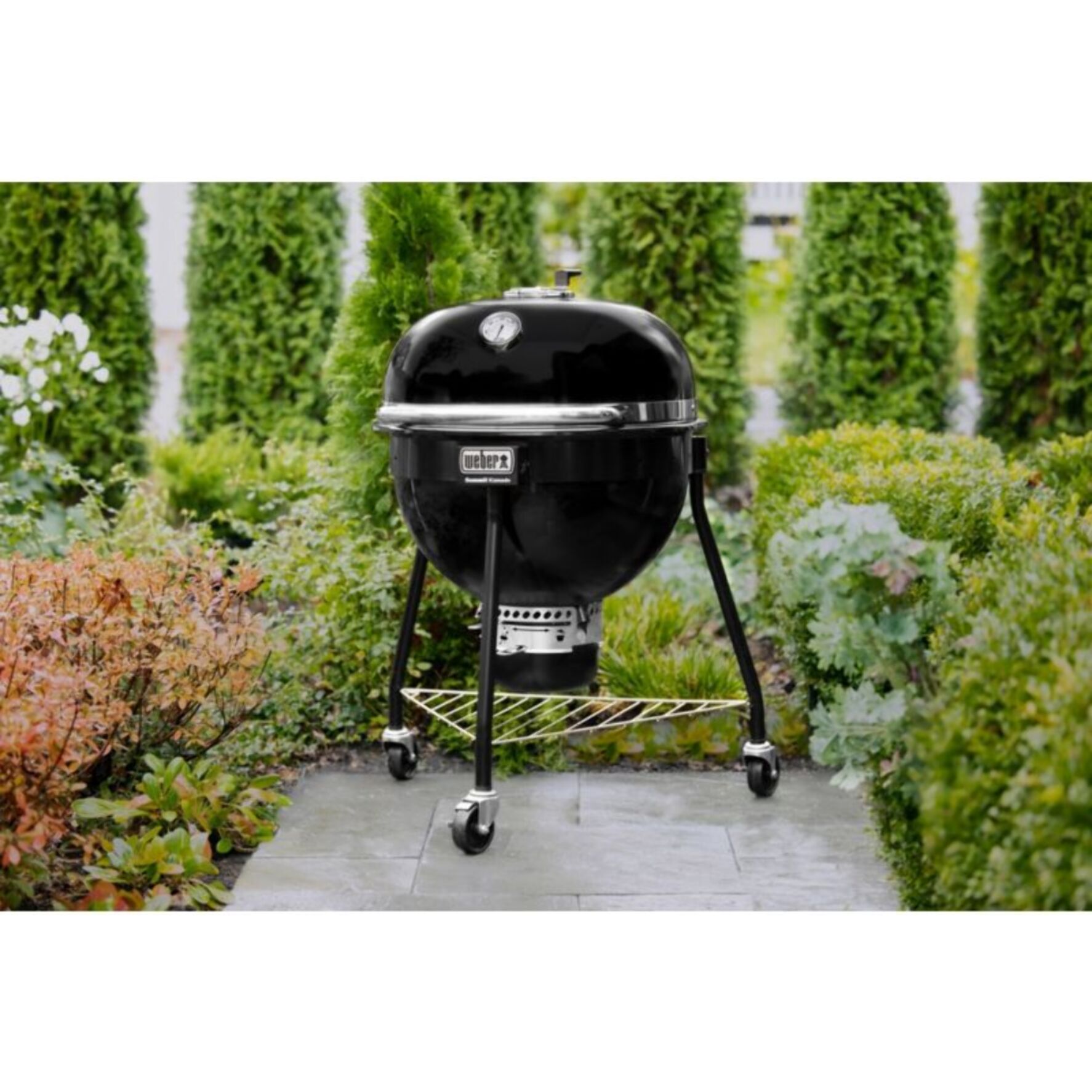 Kamado WEBER Summit E6 black sur pieds 61 cm