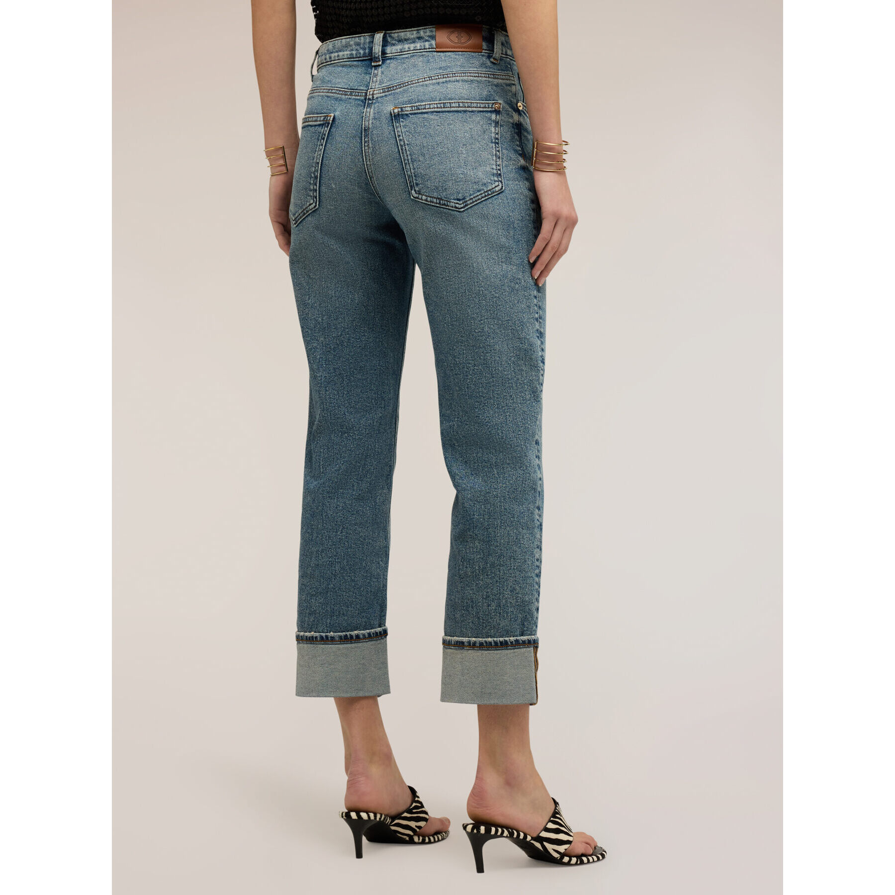 Motivi - Jeans regular con dobladillo doblado - Azul