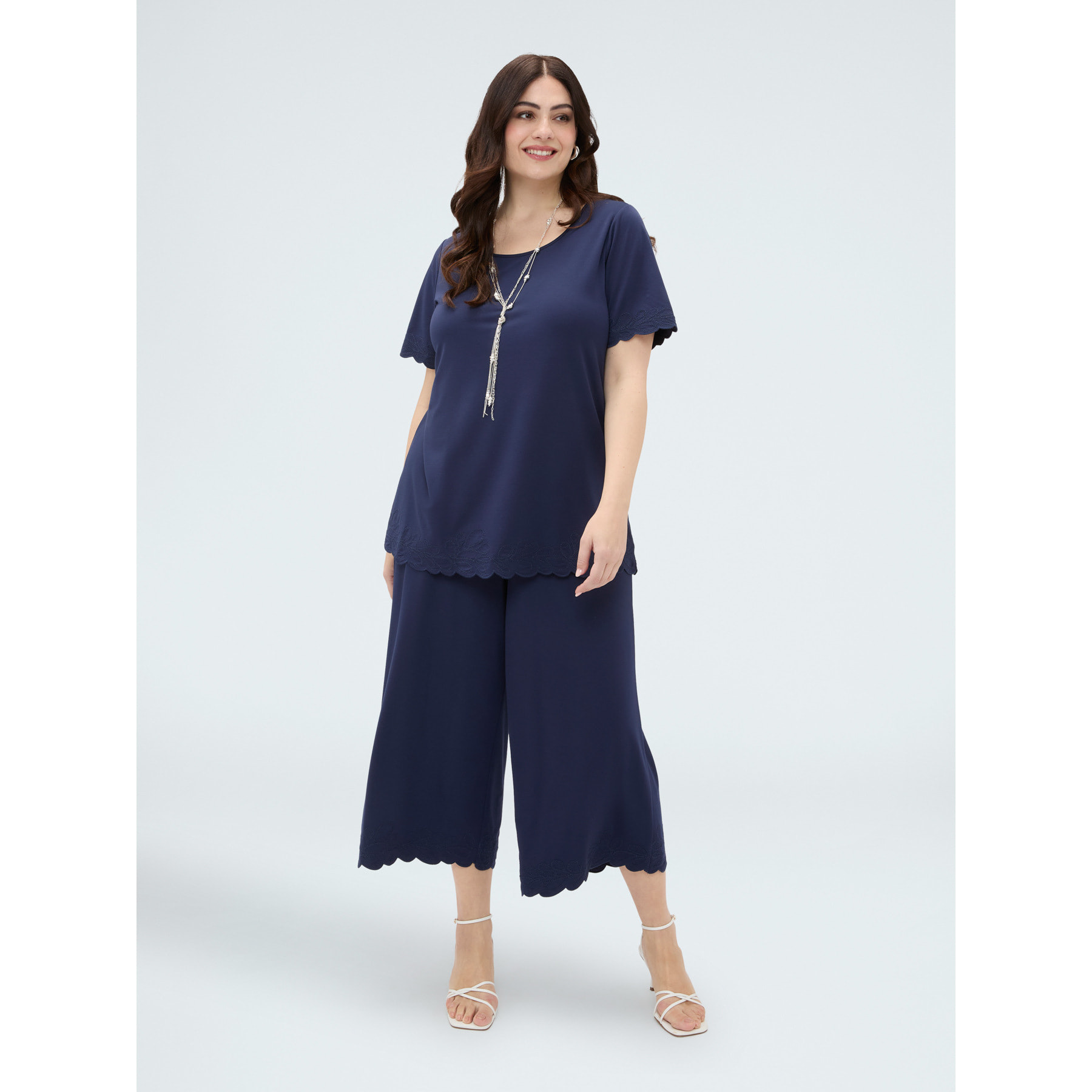 Fiorella Rubino - T-shirt in jersey con dettagli ricamati - Blu