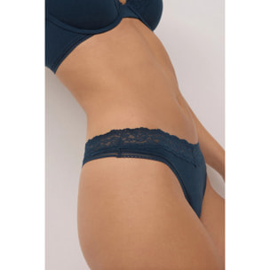 Perizoma a coste con pizzo blu navy