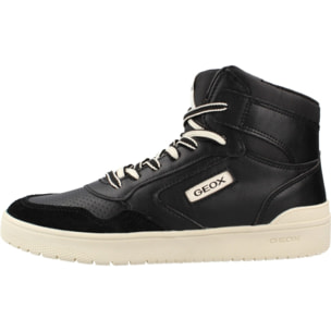 Zapatillas Niño de la marca GEOX  modelo J56LQA 05422 NEGRO