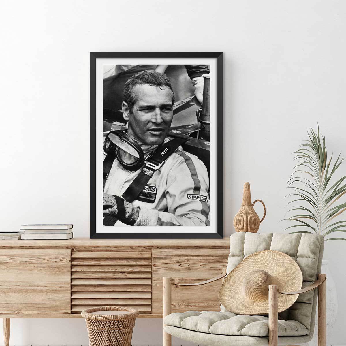 Affiche scène de film Paul Newman dans Indianapolis, 1969 Affiche sous cadre noir