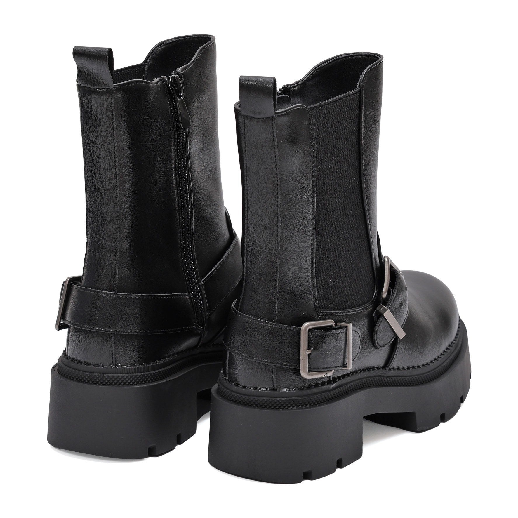 Stivaletto in simil pelle con fascia elastica e cinturini