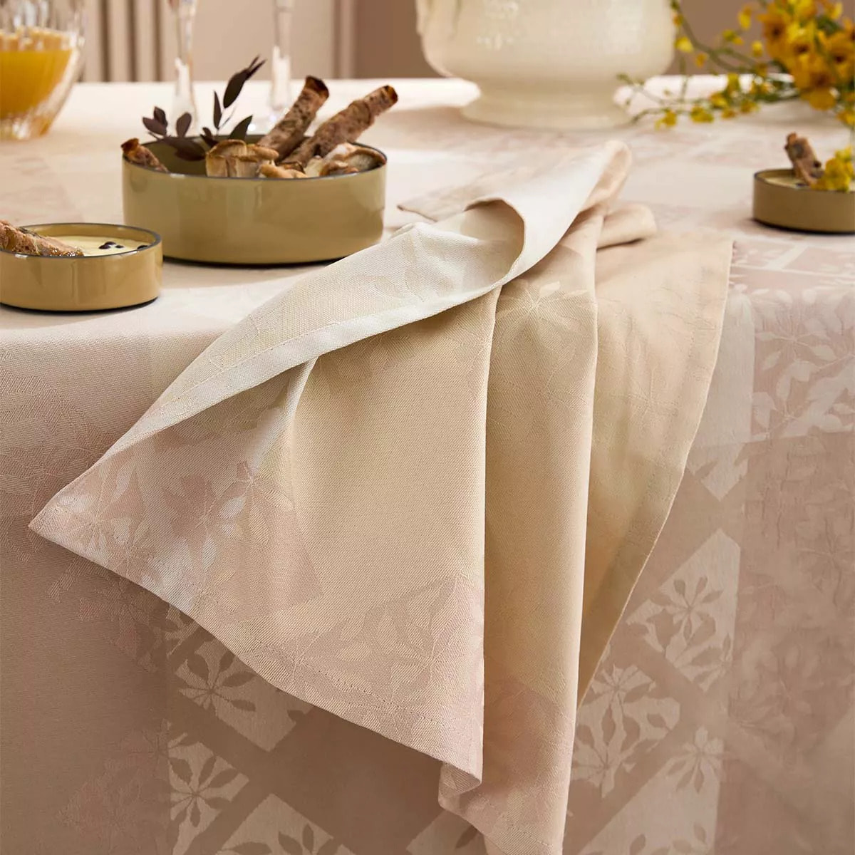 Serviette pur coton motif jacquard beige Mille pistils naturel