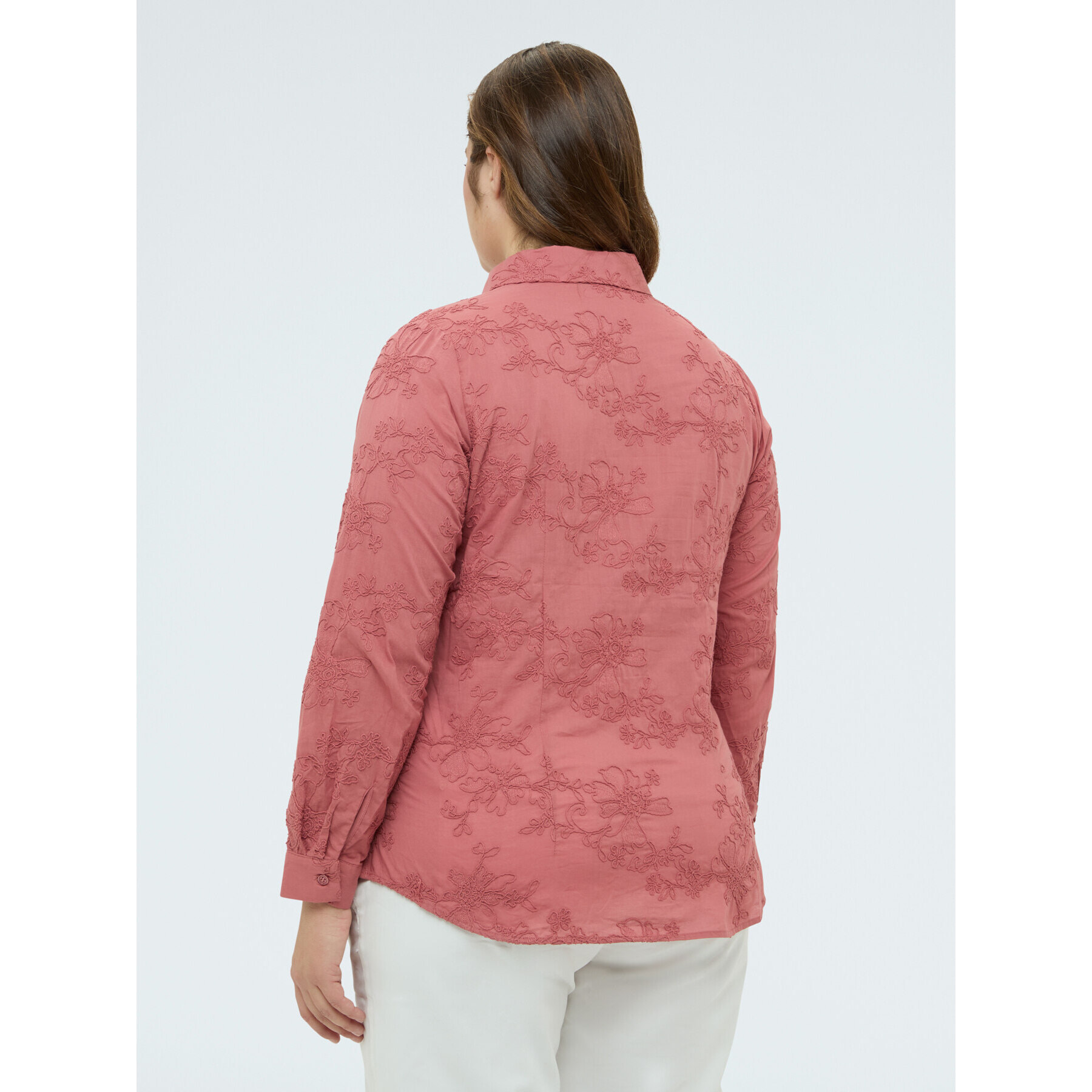 Fiorella Rubino - Camisa con bordados florales tono sobre tono - Rosa