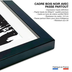 Poster surfeuse longboard Affiche + cadre en bois - Noir