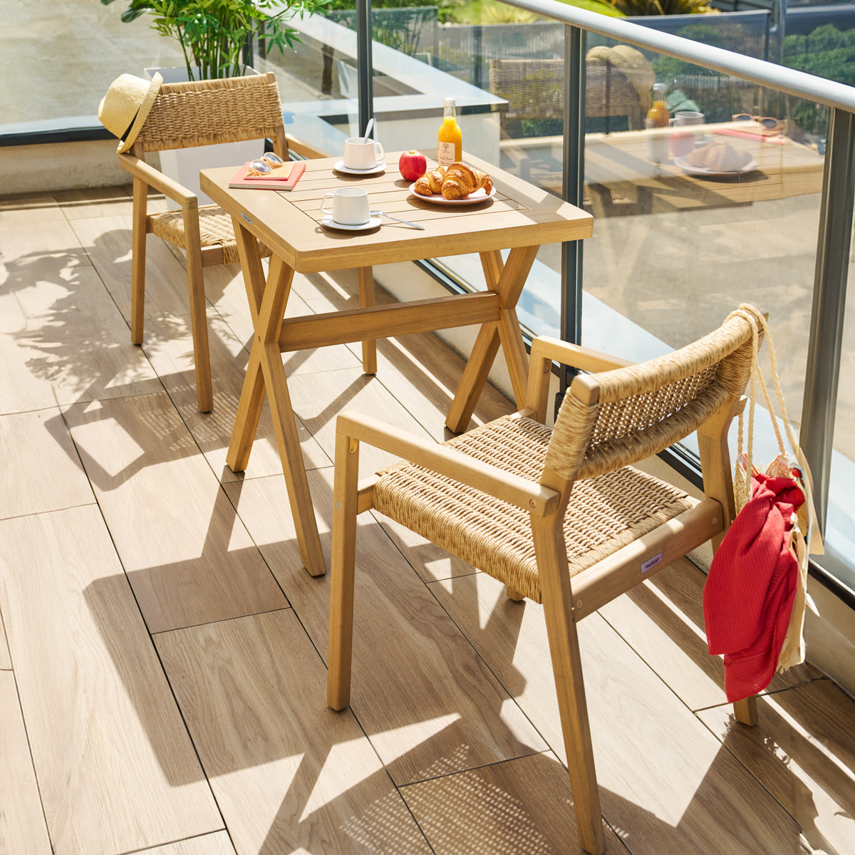 Table de jardin carrée "Xenia" 2 places en acacia