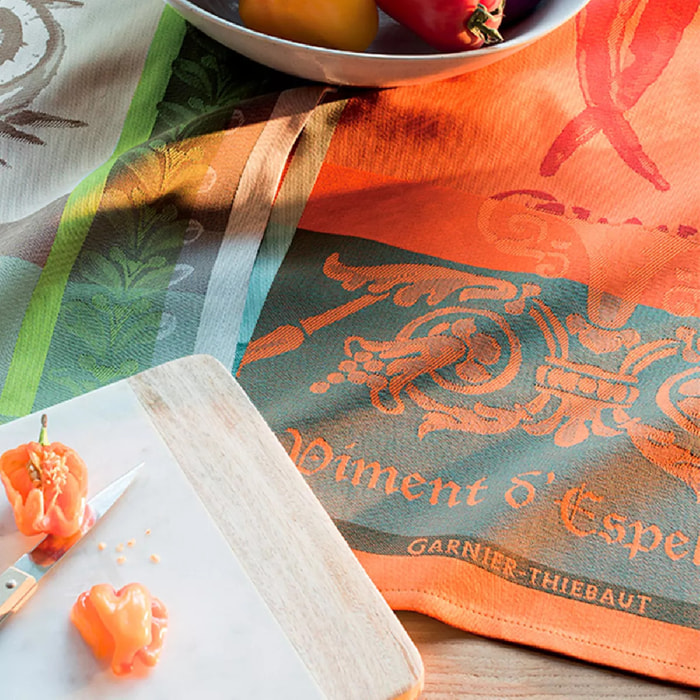 Torchon pur coton motif jacquard rouge orange Piment d'espelette epices