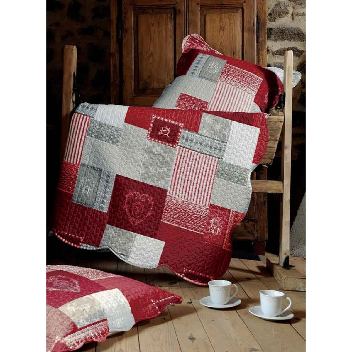 Boutis et Taies avec Imprimé Patchwork Romantique - Rouge