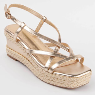 Sandalia De Cuña - Dorado - Altura: 7 Cm