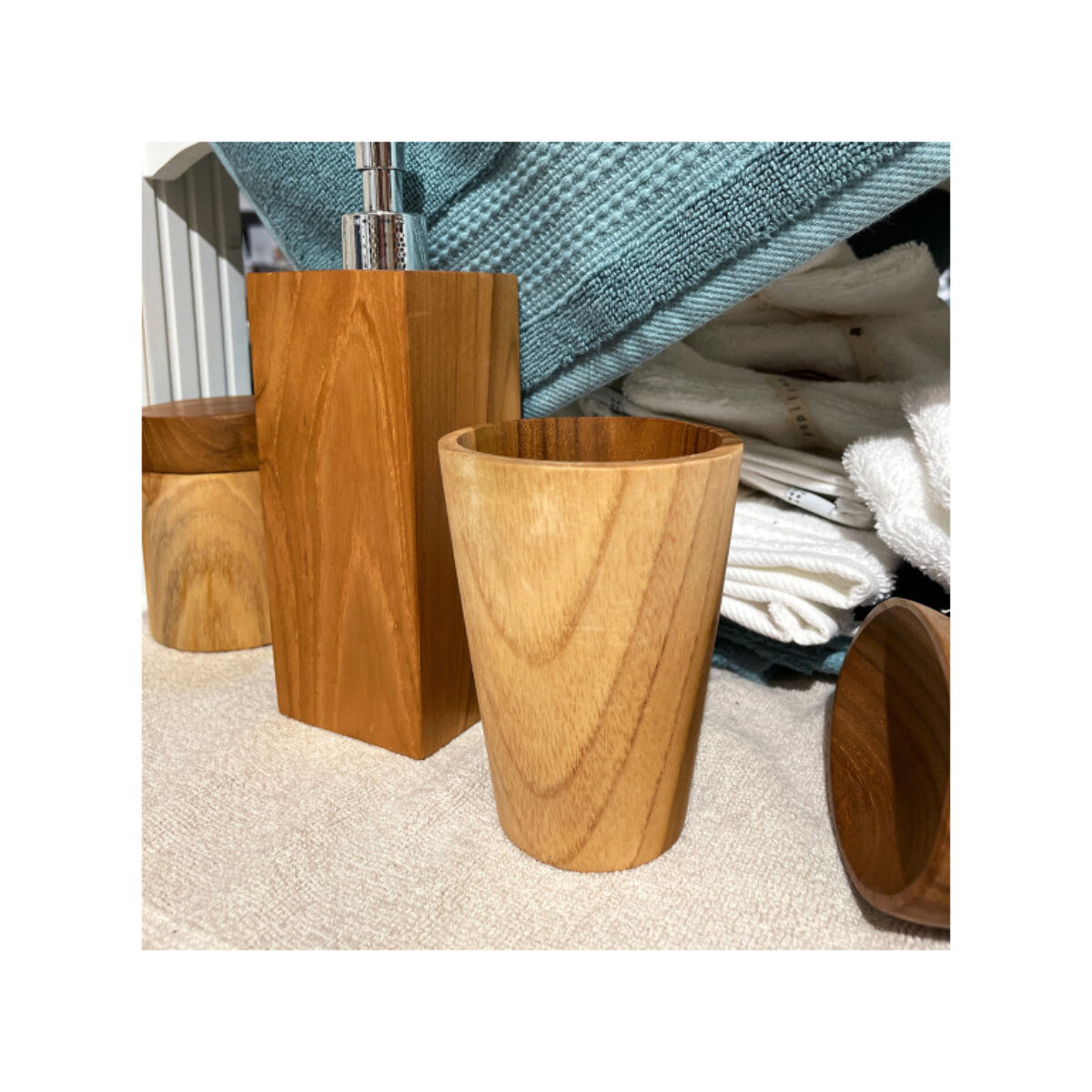 Gobelet de salle de bains H10 cm en bois de teck artisanal - SAMIR
