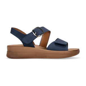 Sandalias de cuña azul con hebilla