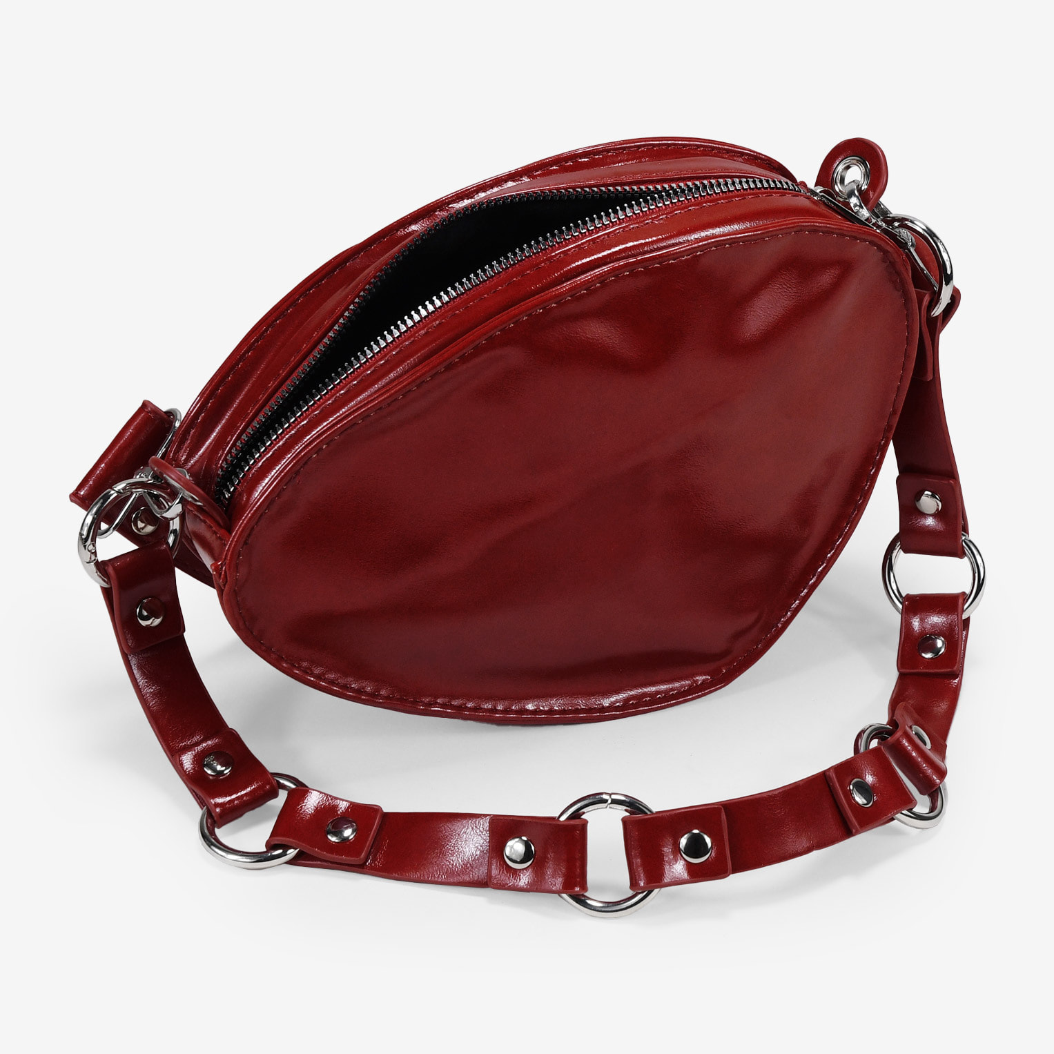 Bolso de hombro burdeos con asa de anillas