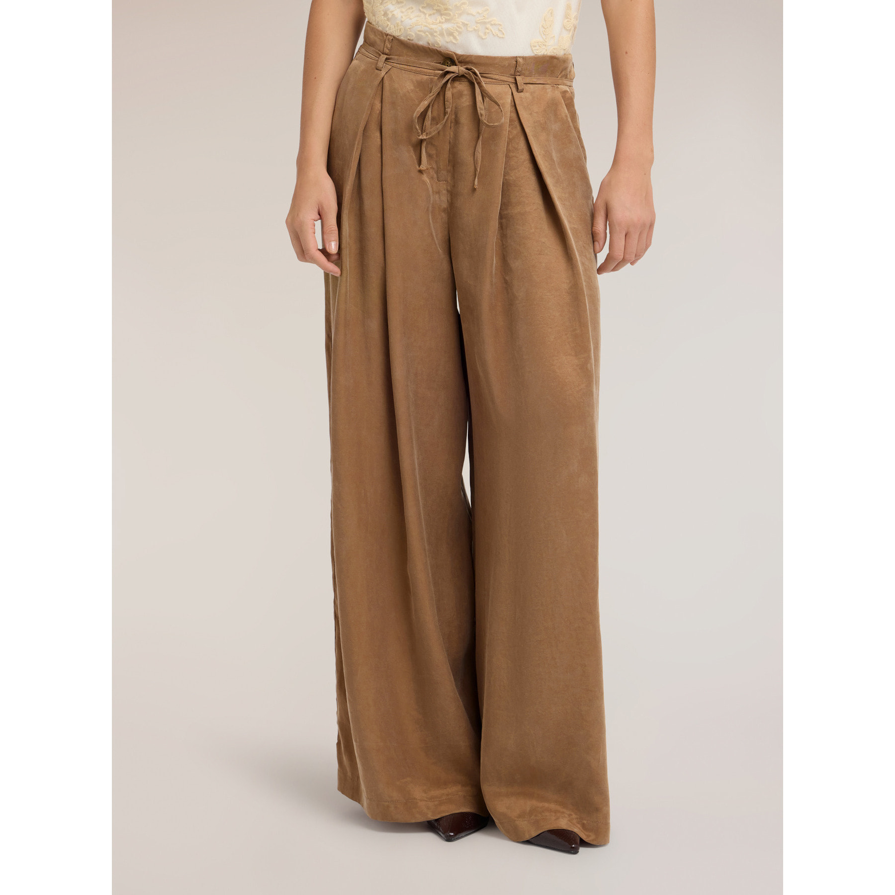 Motivi - Pantalones palazzo con pliegues en lyocell - Verde militare