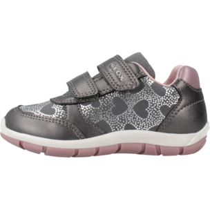 Zapatillas Niña de la marca GEOX  modelo B HEIRA GIRL GRIS