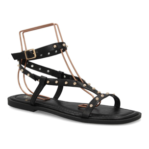 Sandalia plana mujer con tachuelas metálicas