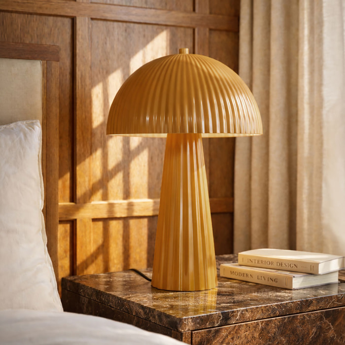 Lampe en métal strié safran THALIA