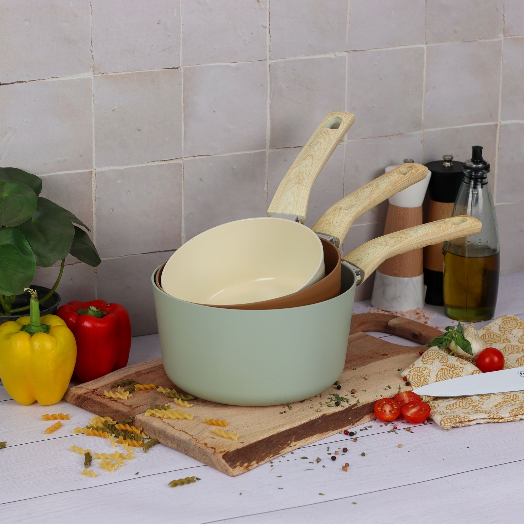 Casserole 18cm avec revêtement céramique noisette - tous feux COLORAMA