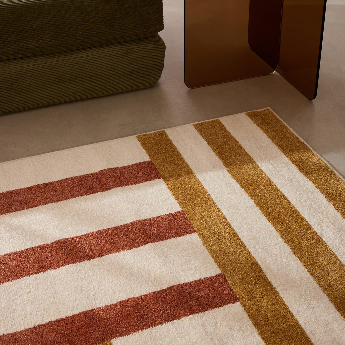 SANTAL - Tapis de salon ocre à motif géométrique