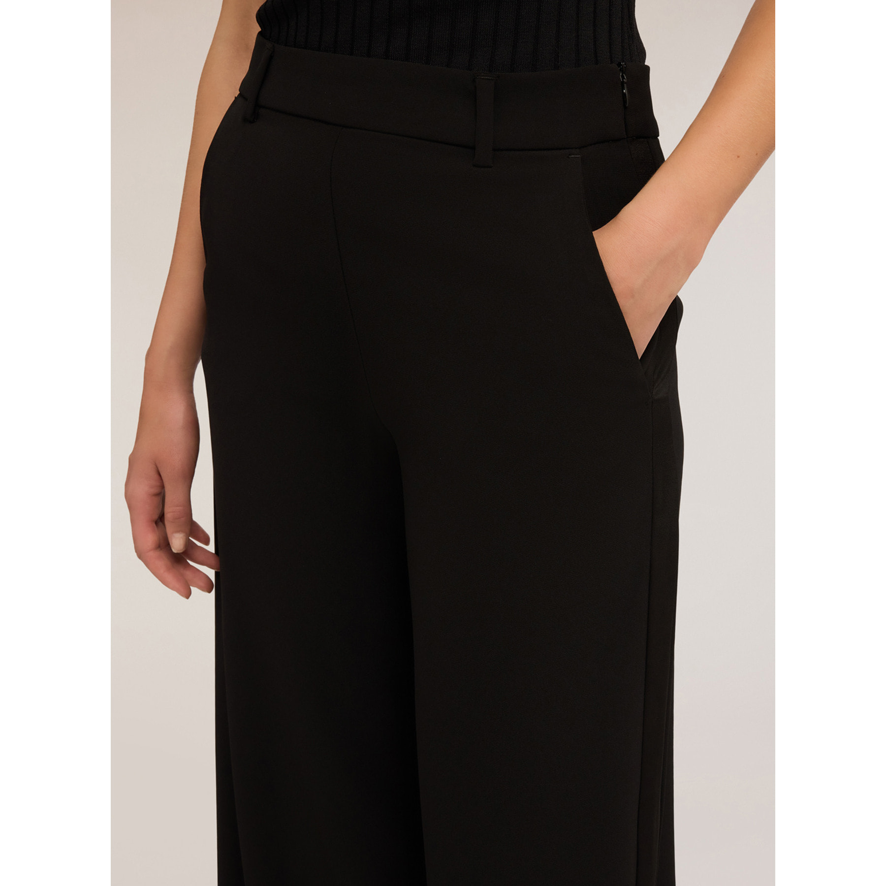 Motivi - Pantalones palazzo con banda lateral - Negro