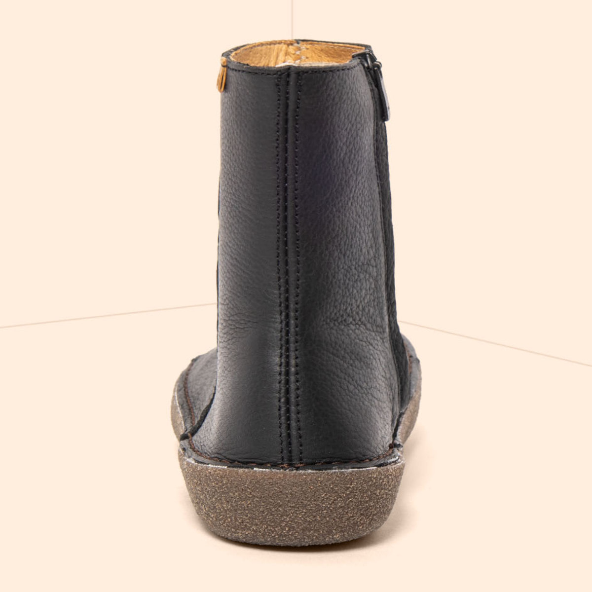 Botines N6063 ALPINE GRASS BLACK/ TAMI color Black