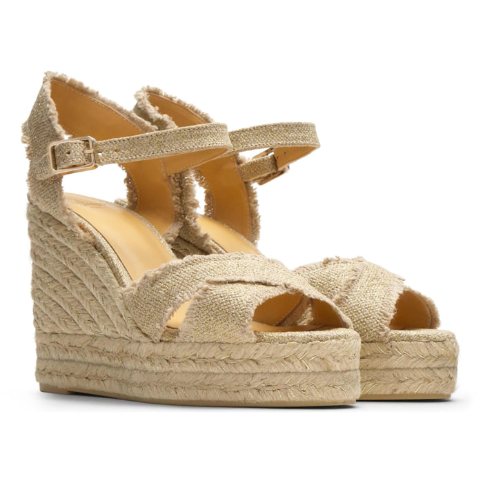 Sandalia de cuña Bromelia en lino metalizado con cierre de pulsera