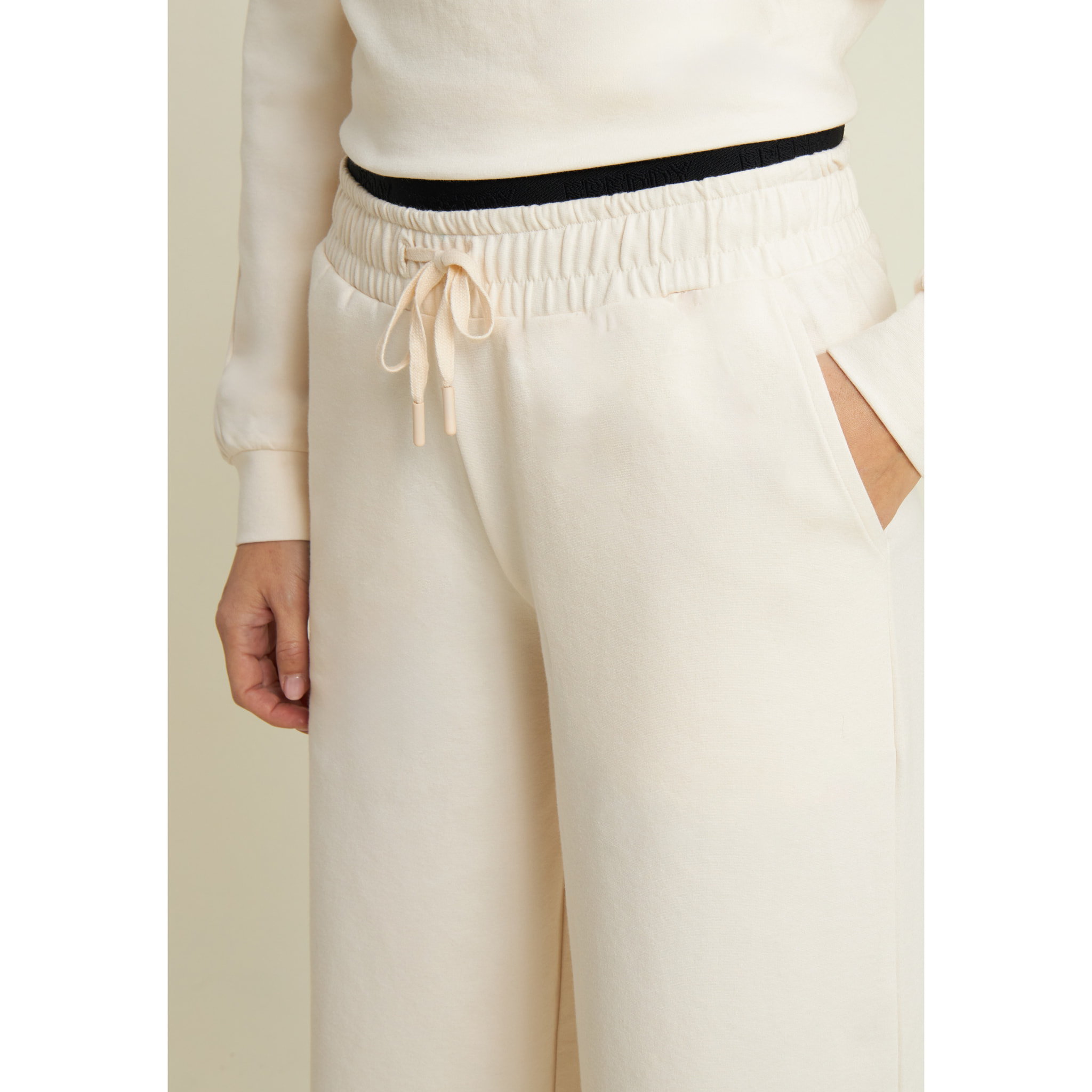 Pantaloni donna oversize con ricamo