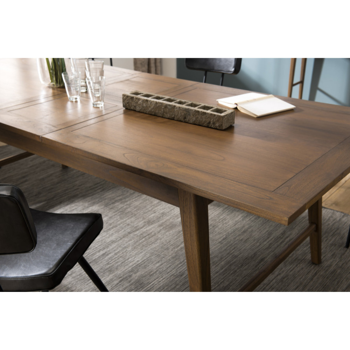 LAURE - Table à manger rectangulaire extensible marron 200/240cm bois Mindi