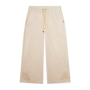 Pantaloni Cropped con Ricamo Floreale al Fondo