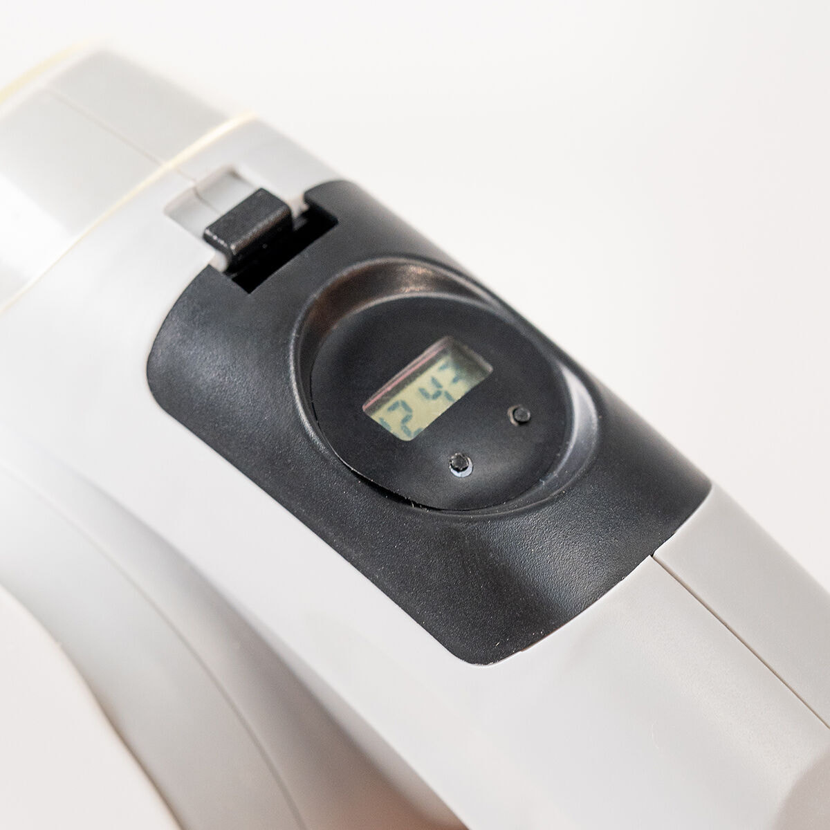 Pack Gant pour Brosser et Masser les Animaux Domestiques et Laisse de chien rétractable 6 en 1 InnovaGoods