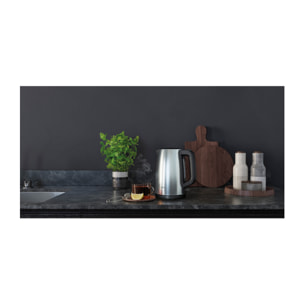 AEG Hervidor de agua de de acero inoxidable de 2200 W y 1,7 litros de capacidad K3-1-3ST
