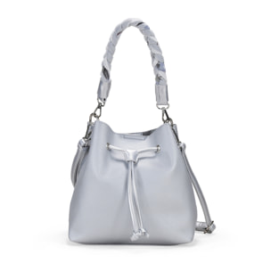 Bolso de mano plateado con asa de pañuelo