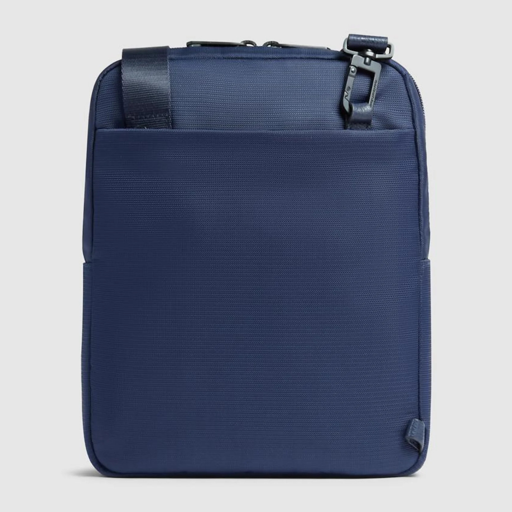 Piquadro Borsello porta iPad® in tessuto riciclato e pelle con protezione RFID